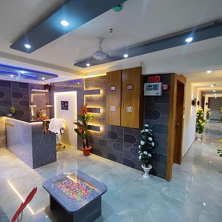 Hotel Lee Park Ahmadabad Zewnętrze zdjęcie