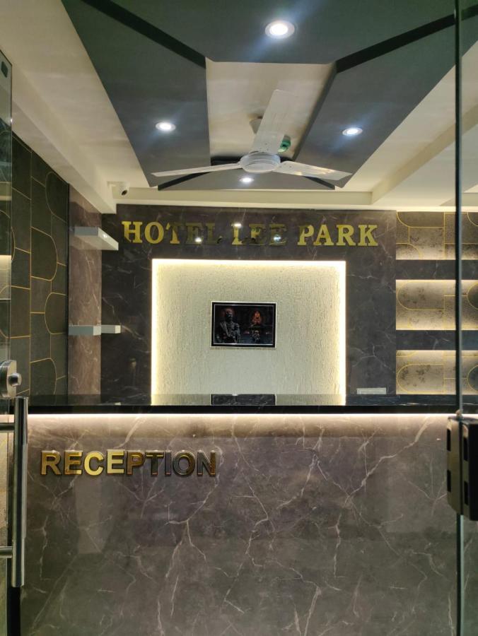 Hotel Lee Park Ahmadabad Zewnętrze zdjęcie